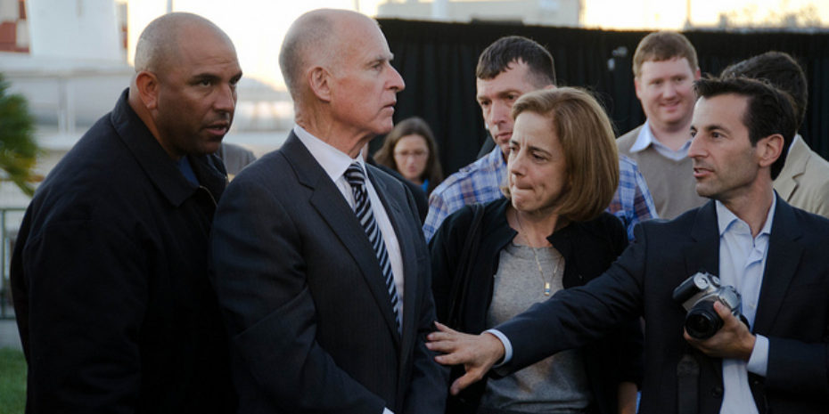Gov. Brown Signs Bill Allowing Non-Physicians to Perform Abortions